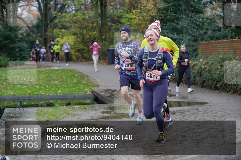 07.12.2025 - St. Pauli X-Mass-Run No. 15 Michael Burmester http://msf.ph/oto/9404140 07.12.2025 11:02:27 Laufen 2915, 4627 meine-sportfotos.de