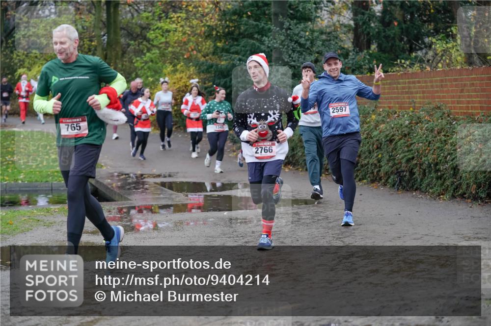 07.12.2025 - St. Pauli X-Mass-Run No. 15 Michael Burmester http://msf.ph/oto/9404214 07.12.2025 11:02:51 Laufen 765, 1345, 5, 2766, 2597 meine-sportfotos.de