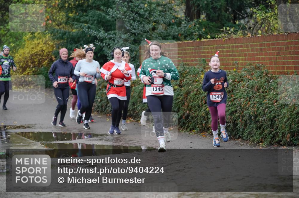 07.12.2025 - St. Pauli X-Mass-Run No. 15 Michael Burmester http://msf.ph/oto/9404224 07.12.2025 11:02:55 Laufen 105, 3126, 36, 1345, 1346 meine-sportfotos.de