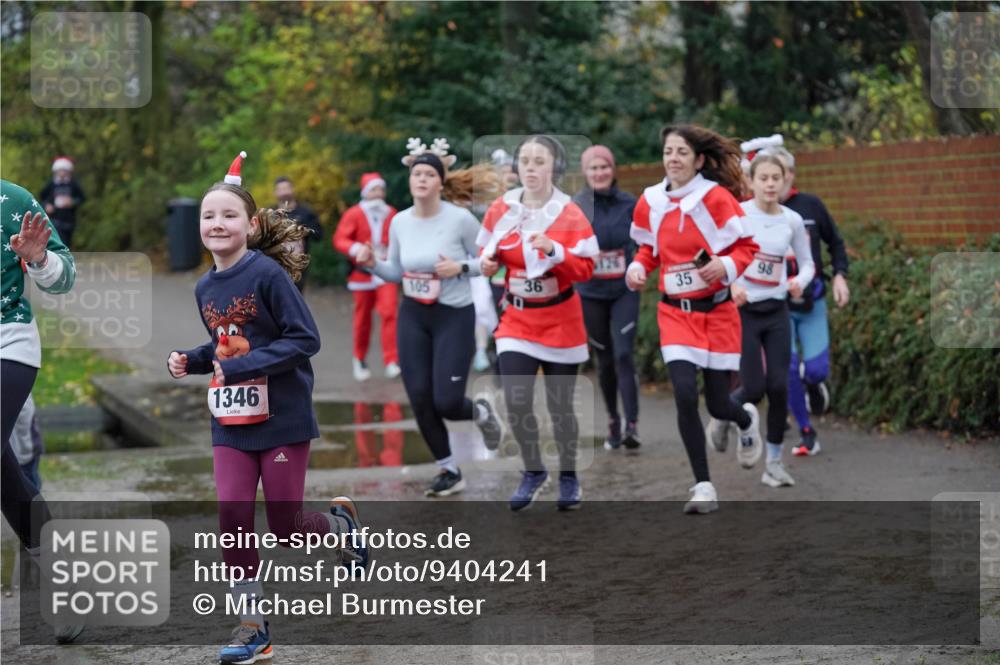 07.12.2025 - St. Pauli X-Mass-Run No. 15 Michael Burmester http://msf.ph/oto/9404241 07.12.2025 11:02:58 Laufen 1346, 51, 98, 105, 36, 35 meine-sportfotos.de