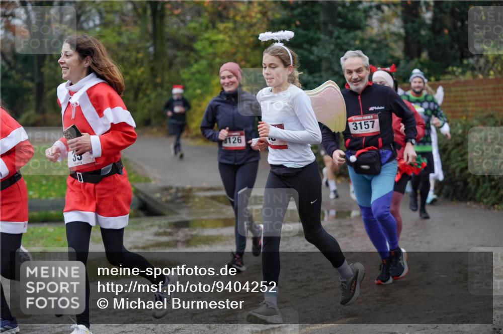 07.12.2025 - St. Pauli X-Mass-Run No. 15 Michael Burmester http://msf.ph/oto/9404252 07.12.2025 11:03:00 Laufen 126, 3157 meine-sportfotos.de