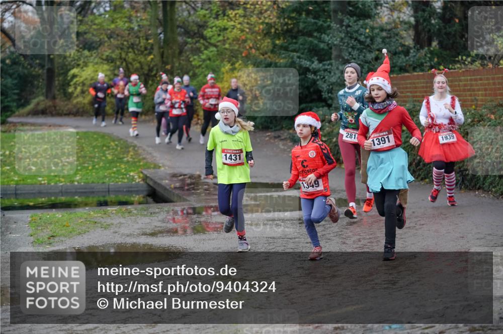 07.12.2025 - St. Pauli X-Mass-Run No. 15 Michael Burmester http://msf.ph/oto/9404324 07.12.2025 11:03:31 Laufen 1431, 1349, 281, 1391, 1939 meine-sportfotos.de
