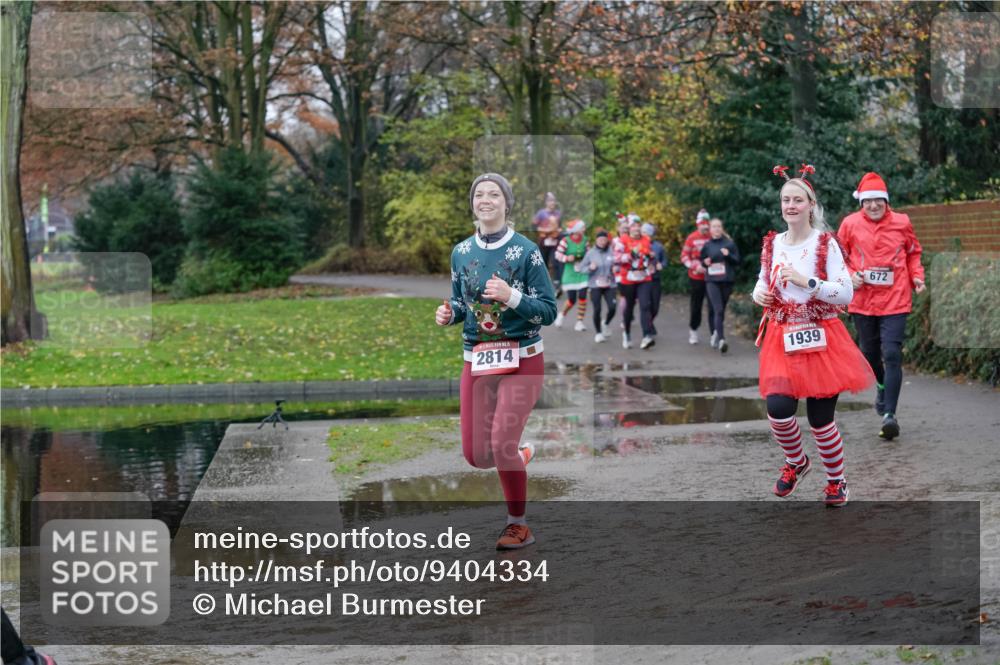 07.12.2025 - St. Pauli X-Mass-Run No. 15 Michael Burmester http://msf.ph/oto/9404334 07.12.2025 11:03:33 Laufen 2814, 1939, 672 meine-sportfotos.de