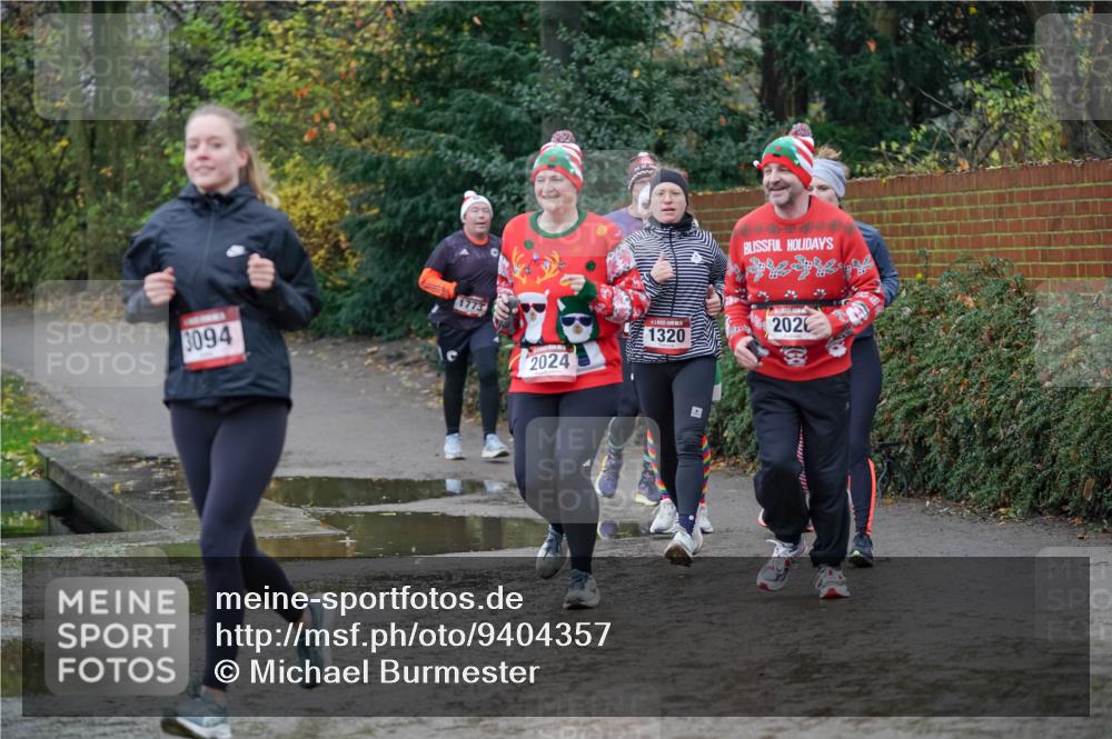 07.12.2025 - St. Pauli X-Mass-Run No. 15 Michael Burmester http://msf.ph/oto/9404357 07.12.2025 11:03:39 Laufen 3094, 1773, 202, 1320, 2024 meine-sportfotos.de
