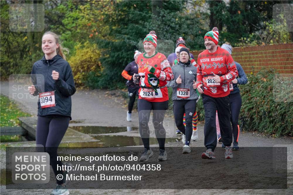 07.12.2025 - St. Pauli X-Mass-Run No. 15 Michael Burmester http://msf.ph/oto/9404358 07.12.2025 11:03:39 Laufen 3094, 2024, 1320, 202 meine-sportfotos.de