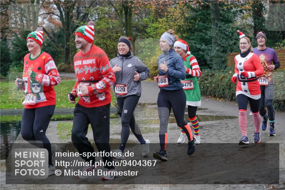 07.12.2025 - St. Pauli X-Mass-Run No. 15 Michael Burmester http://msf.ph/oto/9404367 07.12.2025 11:03:41 Laufen 24, 1320, 588, 8475, 2379 meine-sportfotos.de