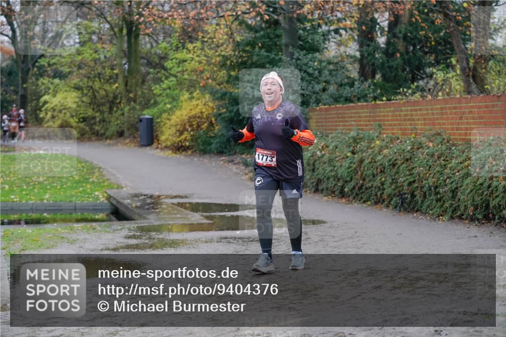 07.12.2025 - St. Pauli X-Mass-Run No. 15 Michael Burmester http://msf.ph/oto/9404376 07.12.2025 11:03:44 Laufen 1773 meine-sportfotos.de