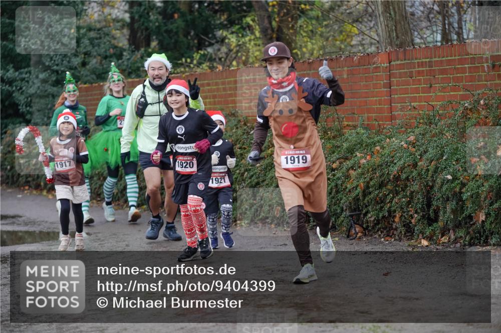 07.12.2025 - St. Pauli X-Mass-Run No. 15 Michael Burmester http://msf.ph/oto/9404399 07.12.2025 11:04:05 Laufen 1917, 27, 10, 15, 1920, 1921, 15, 1919 meine-sportfotos.de