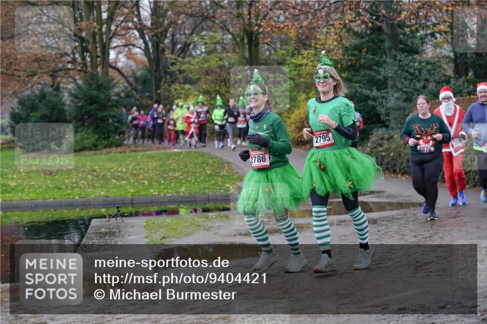 07.12.2025 - St. Pauli X-Mass-Run No. 15 Michael Burmester http://msf.ph/oto/9404421 07.12.2025 11:04:09 Laufen 2786, 2795, 2876, 258 meine-sportfotos.de