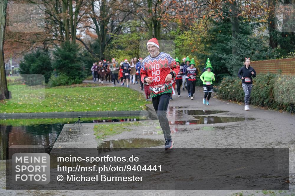 07.12.2025 - St. Pauli X-Mass-Run No. 15 Michael Burmester http://msf.ph/oto/9404441 07.12.2025 11:04:15 Laufen 407, 2601 meine-sportfotos.de