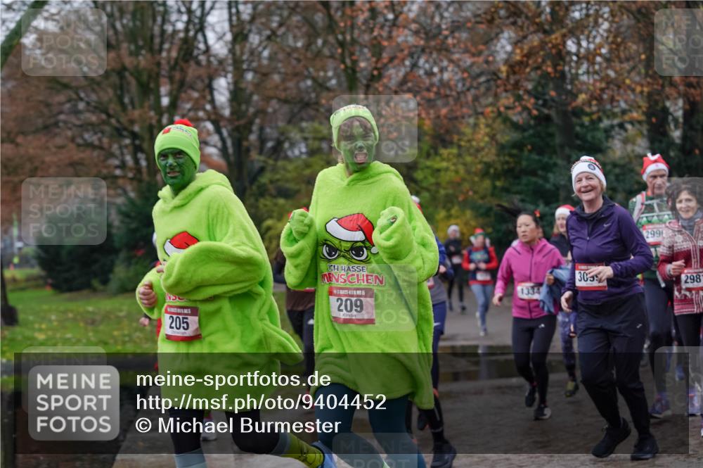 07.12.2025 - St. Pauli X-Mass-Run No. 15 Michael Burmester http://msf.ph/oto/9404452 07.12.2025 11:04:28 Laufen 125, 205, 5, 209, 1334, 30, 2996, 298 meine-sportfotos.de