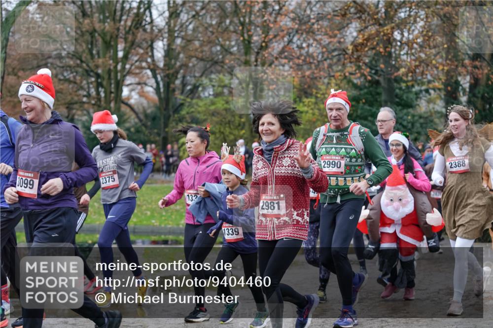 07.12.2025 - St. Pauli X-Mass-Run No. 15 Michael Burmester http://msf.ph/oto/9404460 07.12.2025 11:04:30 Laufen 3099, 2375, 133, 1339, 2981, 2990, 2388 meine-sportfotos.de