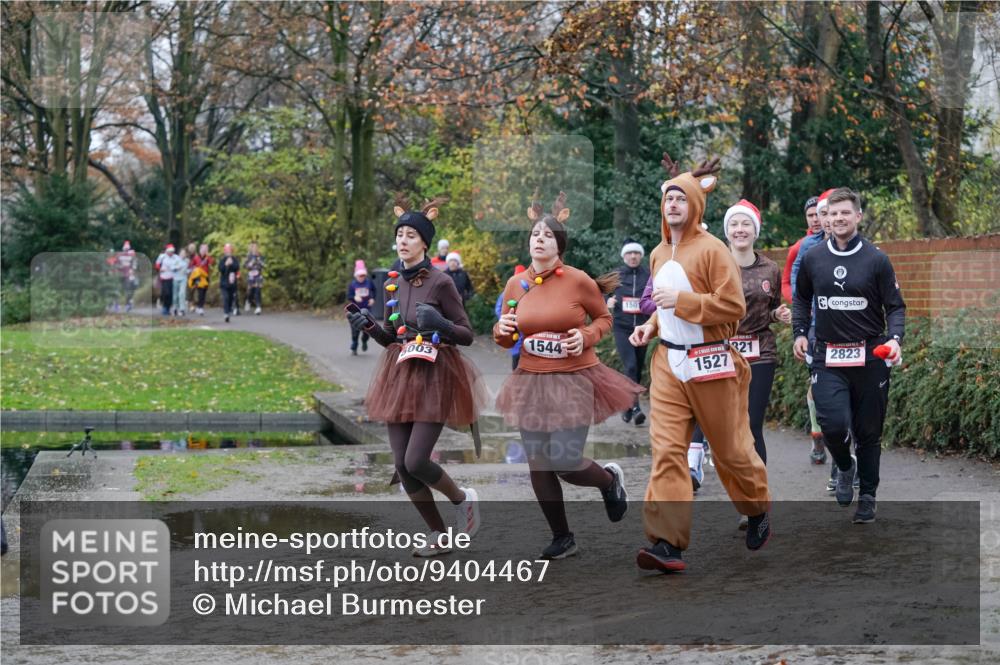 07.12.2025 - St. Pauli X-Mass-Run No. 15 Michael Burmester http://msf.ph/oto/9404467 07.12.2025 11:04:32 Laufen 003, 1544, 1501, 1527, 321, 2823 meine-sportfotos.de