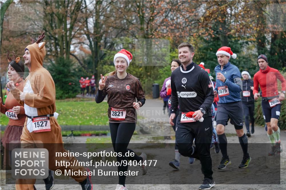 07.12.2025 - St. Pauli X-Mass-Run No. 15 Michael Burmester http://msf.ph/oto/9404477 07.12.2025 11:04:34 Laufen 1544, 15, 1527, 5, 2821, 20, 2875, 1331, 2606 meine-sportfotos.de