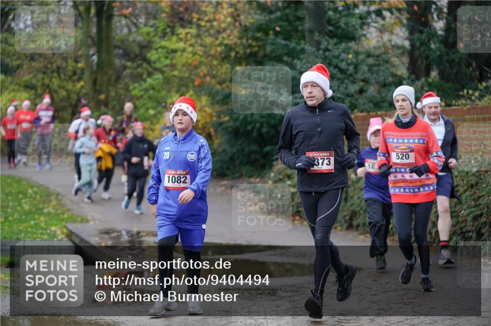 07.12.2025 - St. Pauli X-Mass-Run No. 15 Michael Burmester http://msf.ph/oto/9404494 07.12.2025 11:04:39 Laufen 20, 5, 373, 18, 1, 520, 1082 meine-sportfotos.de
