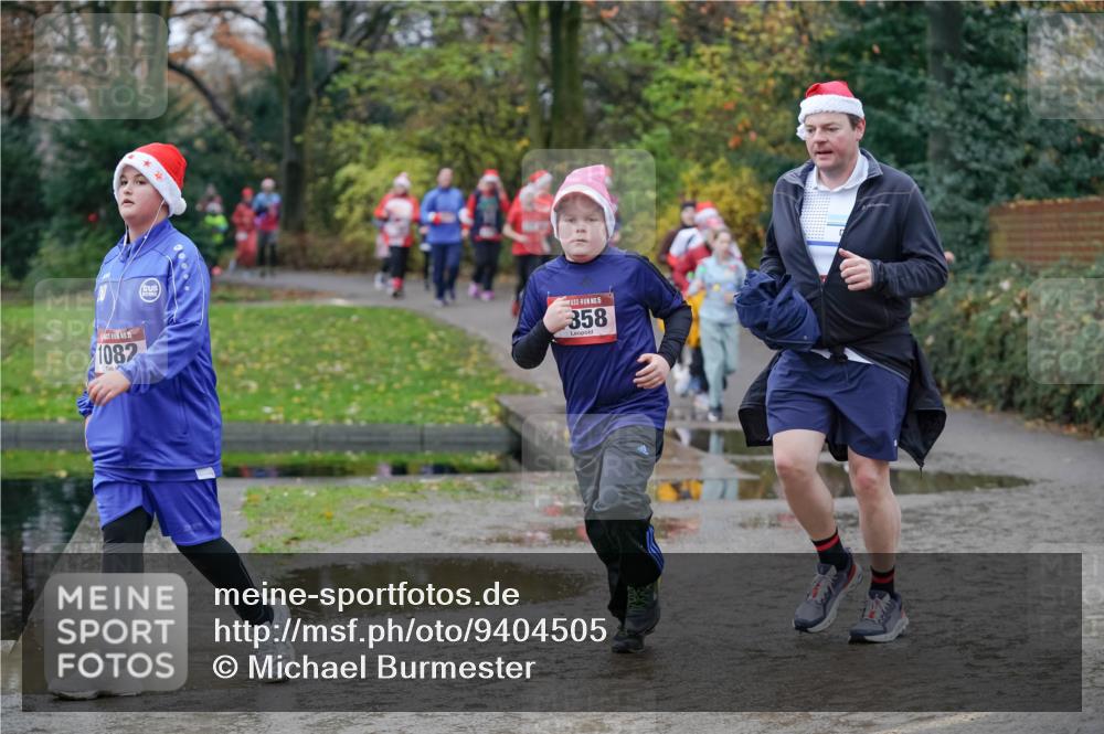 07.12.2025 - St. Pauli X-Mass-Run No. 15 Michael Burmester http://msf.ph/oto/9404505 07.12.2025 11:04:42 Laufen 1082, 5, 358 meine-sportfotos.de