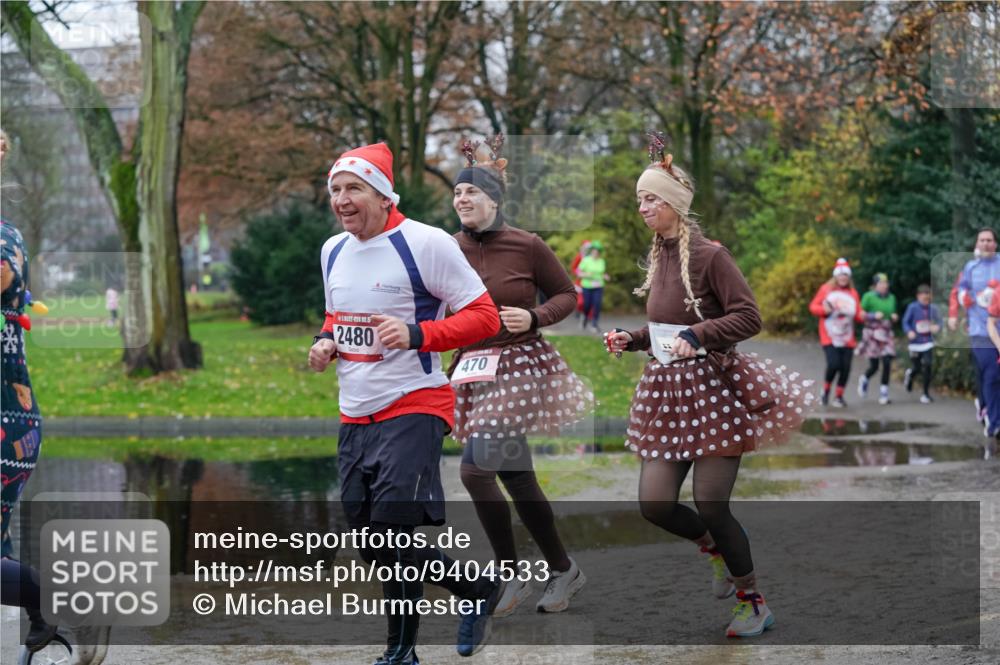 07.12.2025 - St. Pauli X-Mass-Run No. 15 Michael Burmester http://msf.ph/oto/9404533 07.12.2025 11:04:50 Laufen 2480, 470 meine-sportfotos.de
