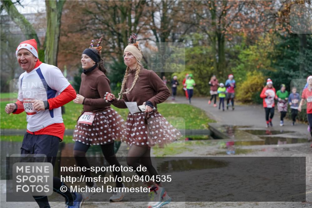 07.12.2025 - St. Pauli X-Mass-Run No. 15 Michael Burmester http://msf.ph/oto/9404535 07.12.2025 11:04:51 Laufen 2480, 470, 111 meine-sportfotos.de