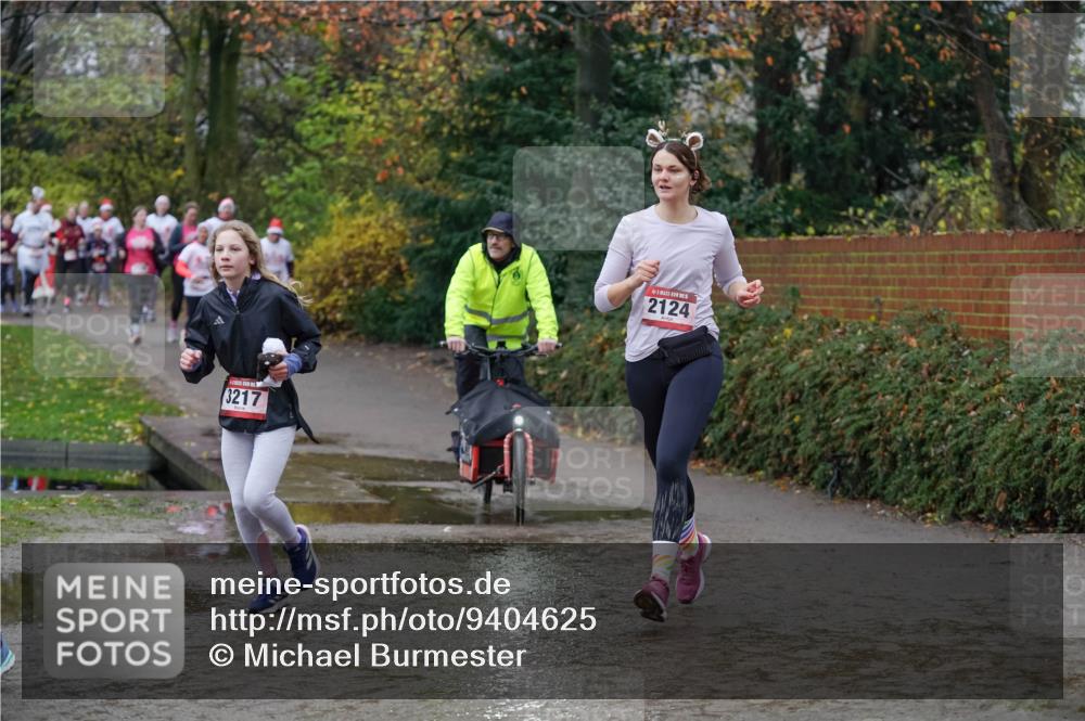 07.12.2025 - St. Pauli X-Mass-Run No. 15 Michael Burmester http://msf.ph/oto/9404625 07.12.2025 11:05:13 Laufen 3217, 5, 2124 meine-sportfotos.de