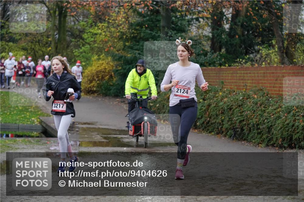 07.12.2025 - St. Pauli X-Mass-Run No. 15 Michael Burmester http://msf.ph/oto/9404626 07.12.2025 11:05:13 Laufen 3217, 15, 2124 meine-sportfotos.de