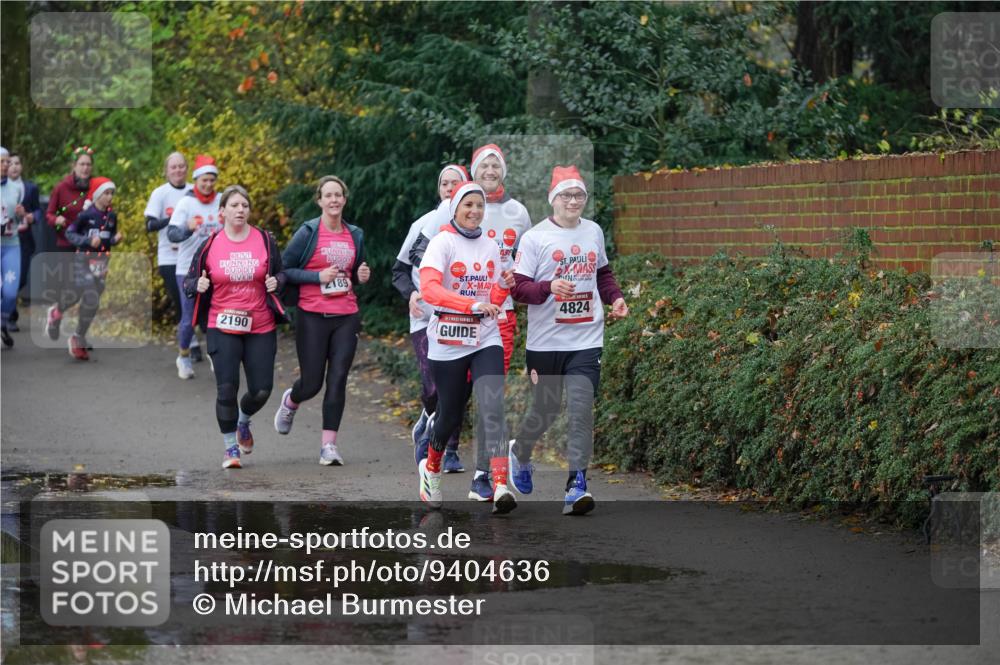07.12.2025 - St. Pauli X-Mass-Run No. 15 Michael Burmester http://msf.ph/oto/9404636 07.12.2025 11:05:18 Laufen 2190, 189, 4824 meine-sportfotos.de