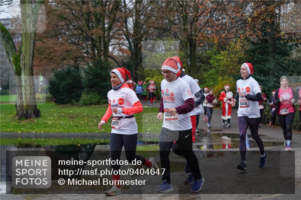 07.12.2025 - St. Pauli X-Mass-Run No. 15 Michael Burmester http://msf.ph/oto/9404647 07.12.2025 11:05:22 Laufen 487, 2190 meine-sportfotos.de