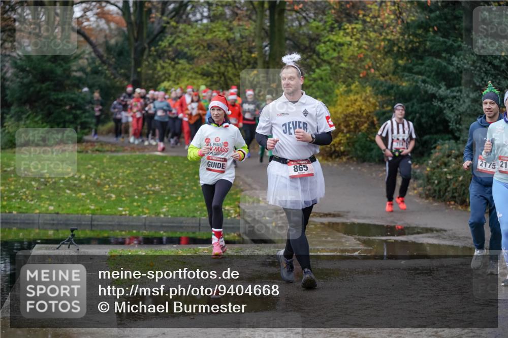 07.12.2025 - St. Pauli X-Mass-Run No. 15 Michael Burmester http://msf.ph/oto/9404668 07.12.2025 11:05:27 Laufen 865, 2175, 21 meine-sportfotos.de