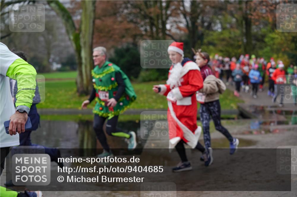 07.12.2025 - St. Pauli X-Mass-Run No. 15 Michael Burmester http://msf.ph/oto/9404685 07.12.2025 11:05:31 Laufen  meine-sportfotos.de