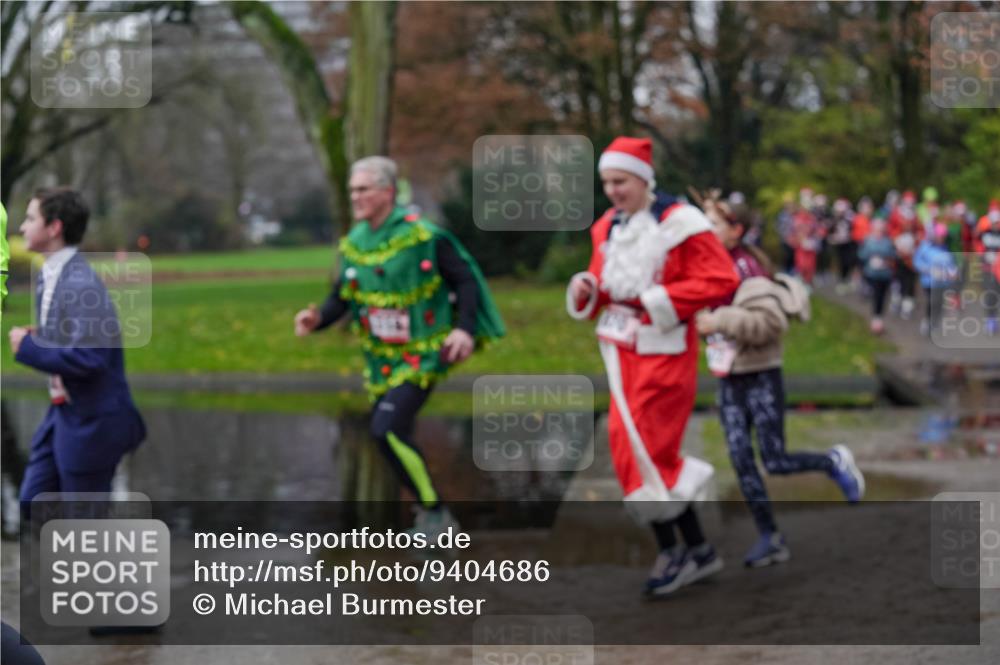 07.12.2025 - St. Pauli X-Mass-Run No. 15 Michael Burmester http://msf.ph/oto/9404686 07.12.2025 11:05:31 Laufen  meine-sportfotos.de