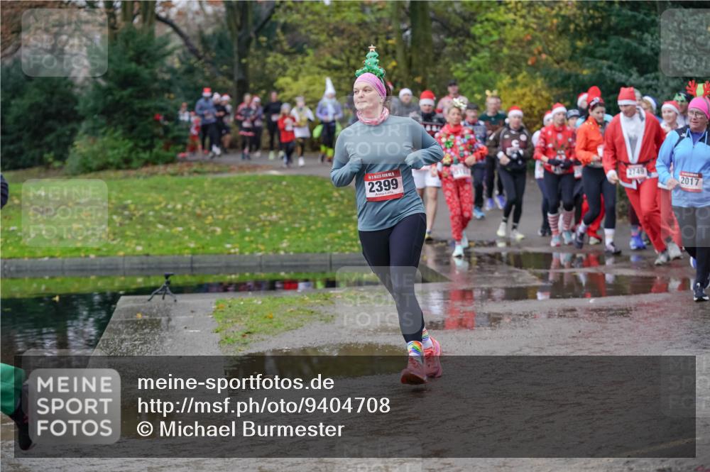 07.12.2025 - St. Pauli X-Mass-Run No. 15 Michael Burmester http://msf.ph/oto/9404708 07.12.2025 11:05:39 Laufen 15, 2399, 2749, 2017 meine-sportfotos.de