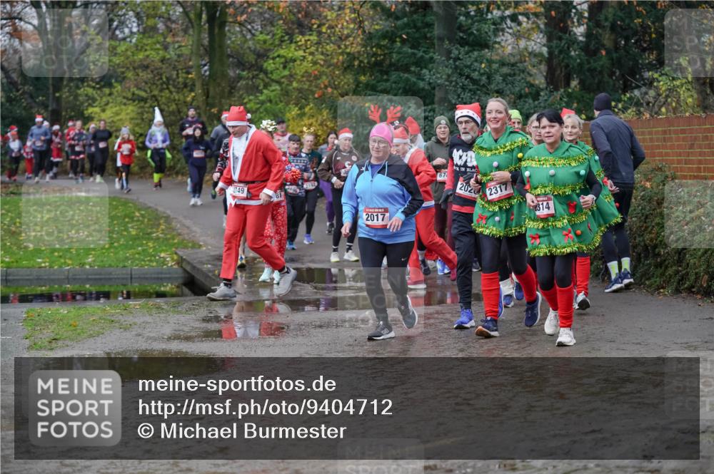 07.12.2025 - St. Pauli X-Mass-Run No. 15 Michael Burmester http://msf.ph/oto/9404712 07.12.2025 11:05:40 Laufen 2749, 81, 1192, 2017, 67, 2020, 2317, 314 meine-sportfotos.de