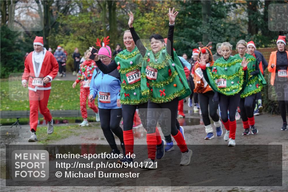 07.12.2025 - St. Pauli X-Mass-Run No. 15 Michael Burmester http://msf.ph/oto/9404721 07.12.2025 11:05:41 Laufen 2749, 2017, 2317, 2314, 2308, 2311, 2979 meine-sportfotos.de