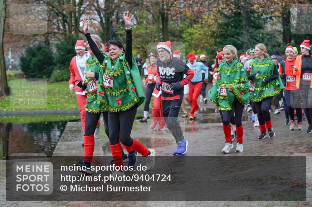 07.12.2025 - St. Pauli X-Mass-Run No. 15 Michael Burmester http://msf.ph/oto/9404724 07.12.2025 11:05:42 Laufen 2317, 2314, 2020, 07, 21, 2979, 2972 meine-sportfotos.de