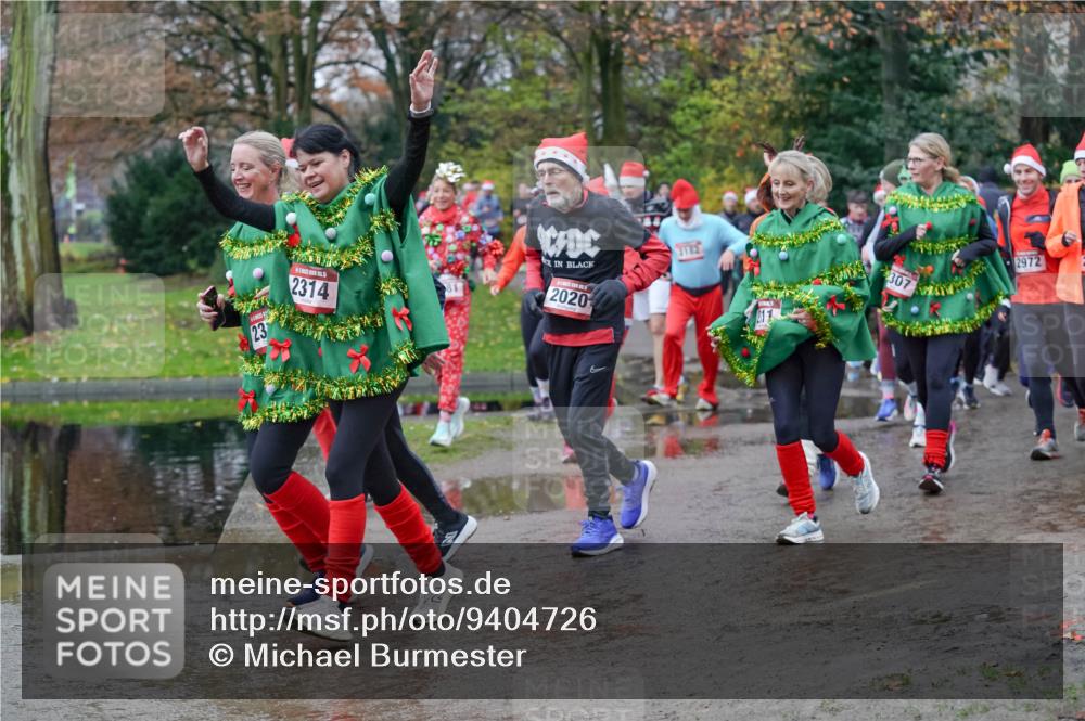 07.12.2025 - St. Pauli X-Mass-Run No. 15 Michael Burmester http://msf.ph/oto/9404726 07.12.2025 11:05:42 Laufen 23, 2314, 2020, 9307, 2972 meine-sportfotos.de