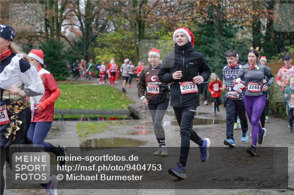 07.12.2025 - St. Pauli X-Mass-Run No. 15 Michael Burmester http://msf.ph/oto/9404753 07.12.2025 11:05:47 Laufen 55, 3074, 2037, 2196, 2244, 465 meine-sportfotos.de