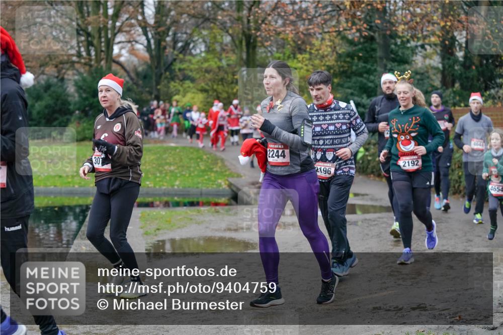 07.12.2025 - St. Pauli X-Mass-Run No. 15 Michael Burmester http://msf.ph/oto/9404759 07.12.2025 11:05:48 Laufen 301, 2244, 196, 2192, 4644, 4654 meine-sportfotos.de