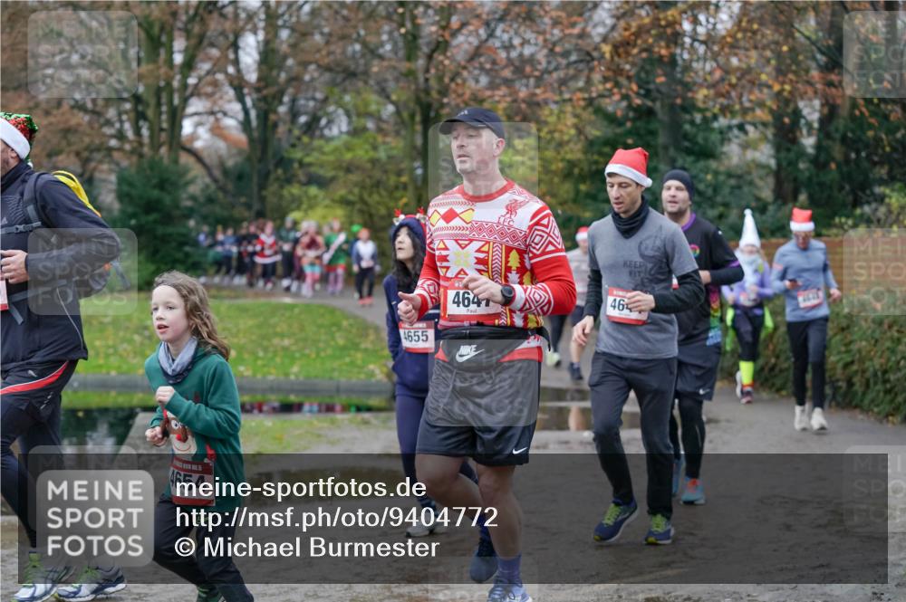 07.12.2025 - St. Pauli X-Mass-Run No. 15 Michael Burmester http://msf.ph/oto/9404772 07.12.2025 11:05:51 Laufen 4654, 4647, 46, 4655 meine-sportfotos.de