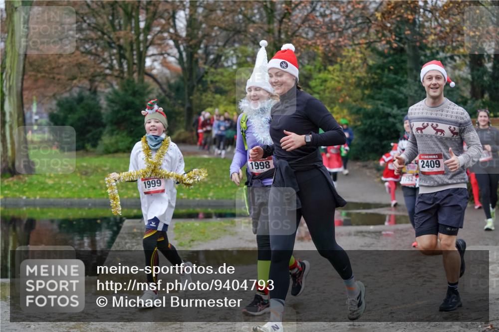 07.12.2025 - St. Pauli X-Mass-Run No. 15 Michael Burmester http://msf.ph/oto/9404793 07.12.2025 11:05:57 Laufen 1998, 1999, 15, 1752, 2409 meine-sportfotos.de