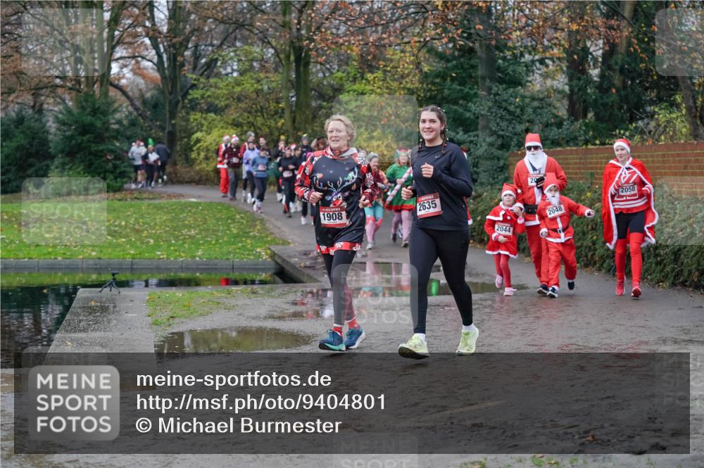 07.12.2025 - St. Pauli X-Mass-Run No. 15 Michael Burmester http://msf.ph/oto/9404801 07.12.2025 11:05:59 Laufen 1908, 2635, 20, 2044, 2048, 2050 meine-sportfotos.de