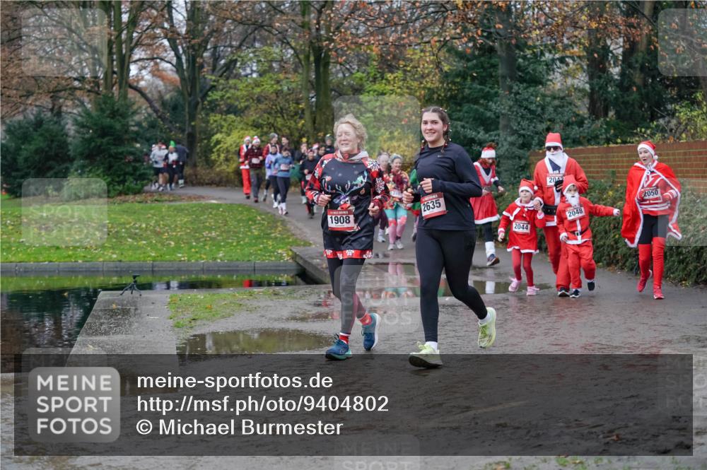 07.12.2025 - St. Pauli X-Mass-Run No. 15 Michael Burmester http://msf.ph/oto/9404802 07.12.2025 11:05:59 Laufen 1908, 2635, 2042, 2044, 2048, 2050 meine-sportfotos.de