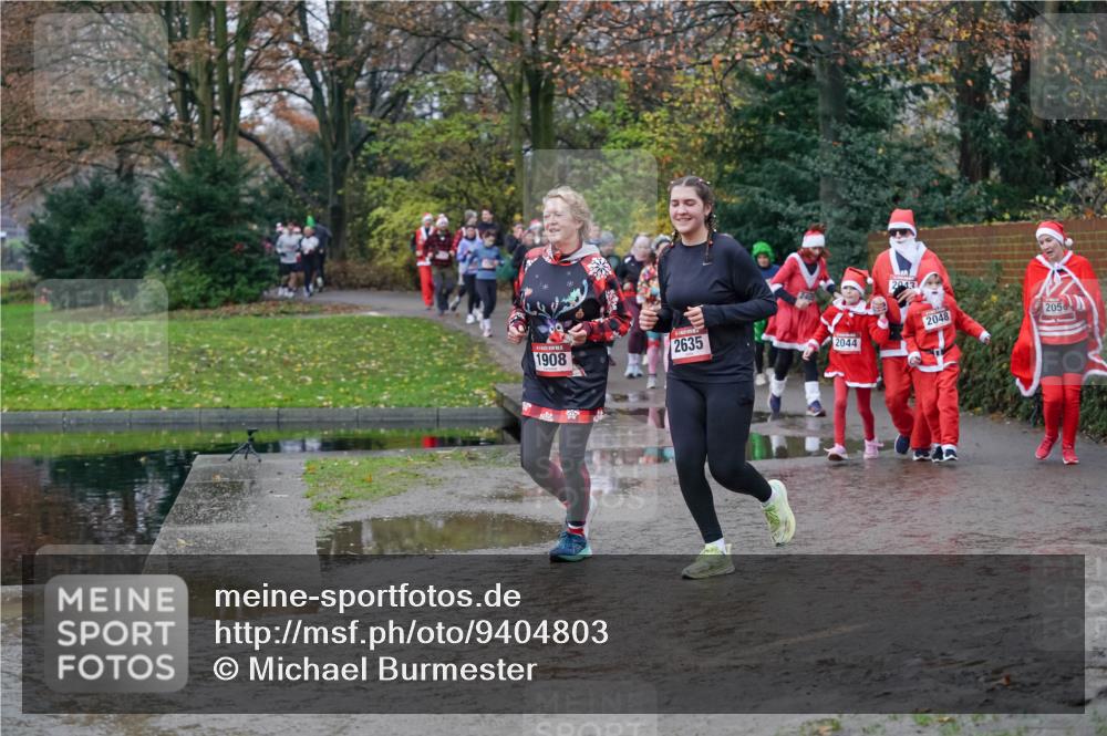 07.12.2025 - St. Pauli X-Mass-Run No. 15 Michael Burmester http://msf.ph/oto/9404803 07.12.2025 11:05:59 Laufen 1908, 2635, 2044, 2043, 2048, 2056 meine-sportfotos.de