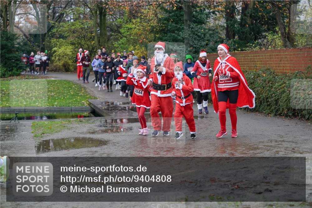 07.12.2025 - St. Pauli X-Mass-Run No. 15 Michael Burmester http://msf.ph/oto/9404808 07.12.2025 11:06:01 Laufen 2044, 28, 2527, 2405, 2050 meine-sportfotos.de