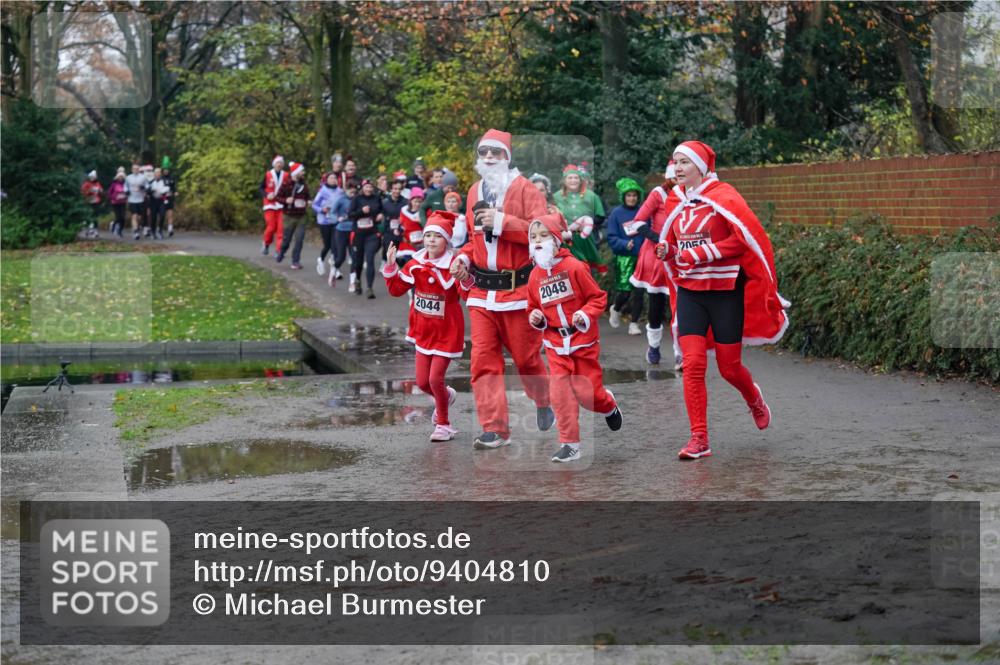 07.12.2025 - St. Pauli X-Mass-Run No. 15 Michael Burmester http://msf.ph/oto/9404810 07.12.2025 11:06:01 Laufen 2050, 2044, 2048 meine-sportfotos.de