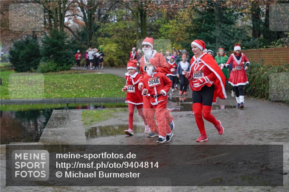 07.12.2025 - St. Pauli X-Mass-Run No. 15 Michael Burmester http://msf.ph/oto/9404814 07.12.2025 11:06:02 Laufen 2044, 2048, 2050, 2405 meine-sportfotos.de