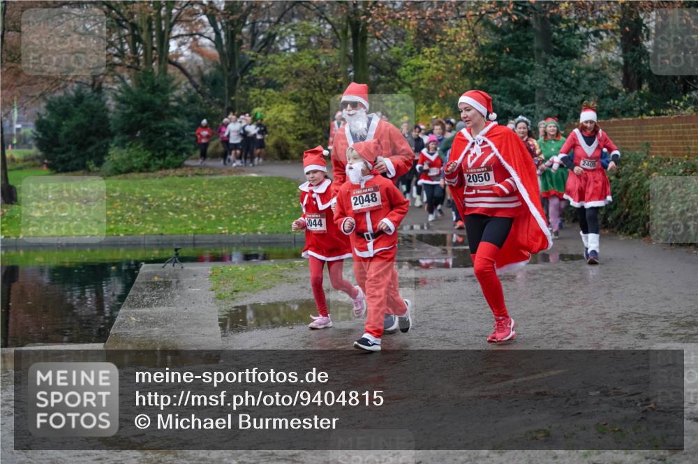 07.12.2025 - St. Pauli X-Mass-Run No. 15 Michael Burmester http://msf.ph/oto/9404815 07.12.2025 11:06:02 Laufen 2044, 2048, 2050, 2405 meine-sportfotos.de