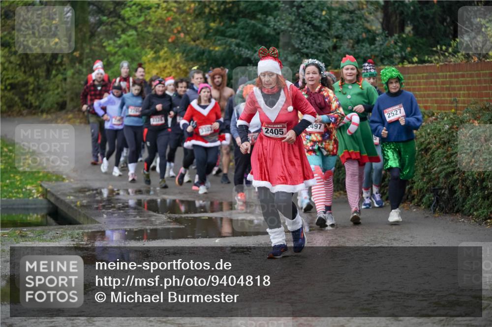 07.12.2025 - St. Pauli X-Mass-Run No. 15 Michael Burmester http://msf.ph/oto/9404818 07.12.2025 11:06:03 Laufen 2405, 497, 2527 meine-sportfotos.de