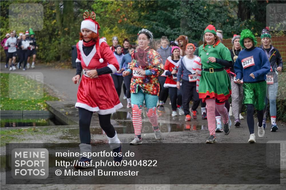 07.12.2025 - St. Pauli X-Mass-Run No. 15 Michael Burmester http://msf.ph/oto/9404822 07.12.2025 11:06:05 Laufen 24, 159, 2527, 355 meine-sportfotos.de