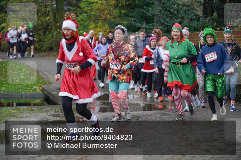 07.12.2025 - St. Pauli X-Mass-Run No. 15 Michael Burmester http://msf.ph/oto/9404823 07.12.2025 11:06:05 Laufen 240, 5, 2497, 218, 33, 2527, 55 meine-sportfotos.de