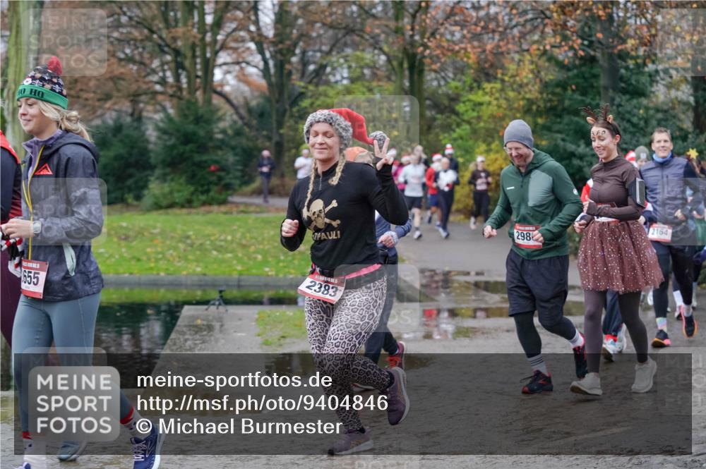 07.12.2025 - St. Pauli X-Mass-Run No. 15 Michael Burmester http://msf.ph/oto/9404846 07.12.2025 11:06:10 Laufen 655, 2986, 2164, 2383 meine-sportfotos.de