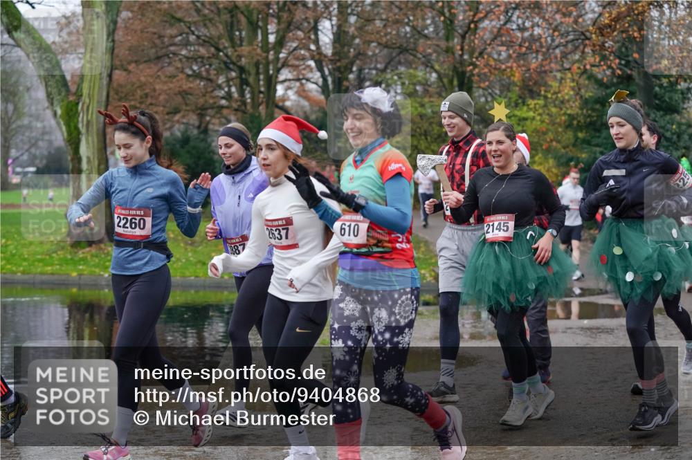 07.12.2025 - St. Pauli X-Mass-Run No. 15 Michael Burmester http://msf.ph/oto/9404868 07.12.2025 11:06:14 Laufen 15, 2260, 1887, 2637, 610, 2145 meine-sportfotos.de